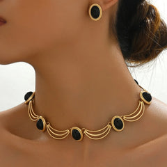 European American Retro Court - Style Jewelry Set - Gem - Inlaid Women's Clavicle Chain  Earrings for Luxurious Look