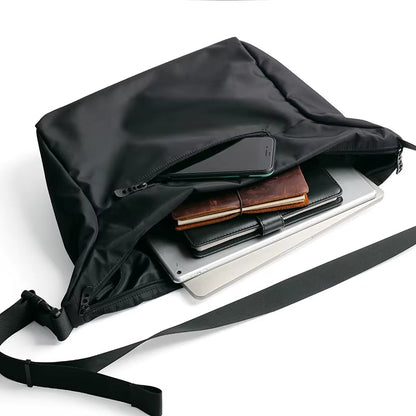 Fashion Customized Messenger Bag for Men Design Outdoor Sport Shoulder Sling Waterproof Men'S Crossbody Bag - MCROONS.COM