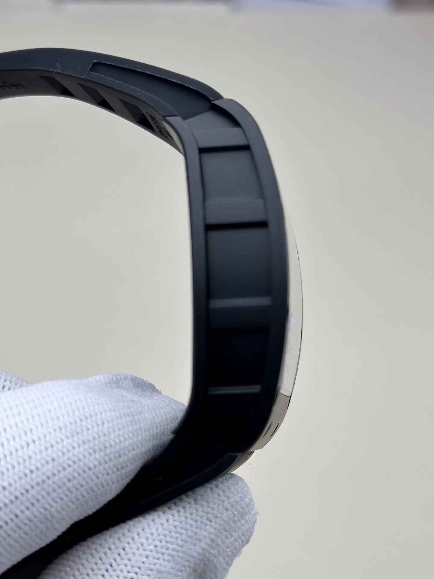 High - Quality Black Carbon Fiber Mechanical Watch - Ultra - Thin Sports RM055 Watch - MCROONS.COM