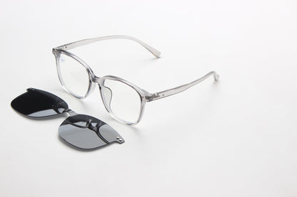 ME - DVG - 333 - MCROONS.COM