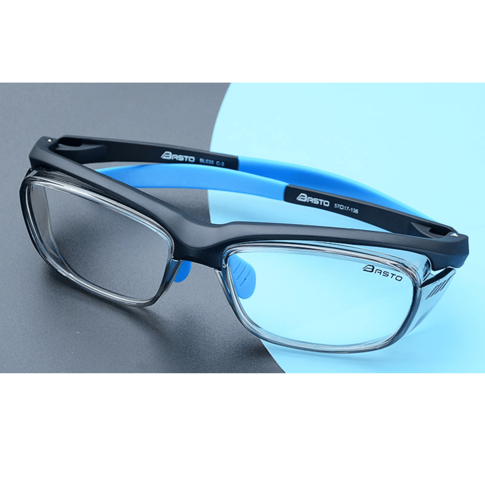 ME - GBG - 104 - MCROONS.COM