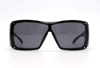 ME - YGG - 116 - MCROONS.COM