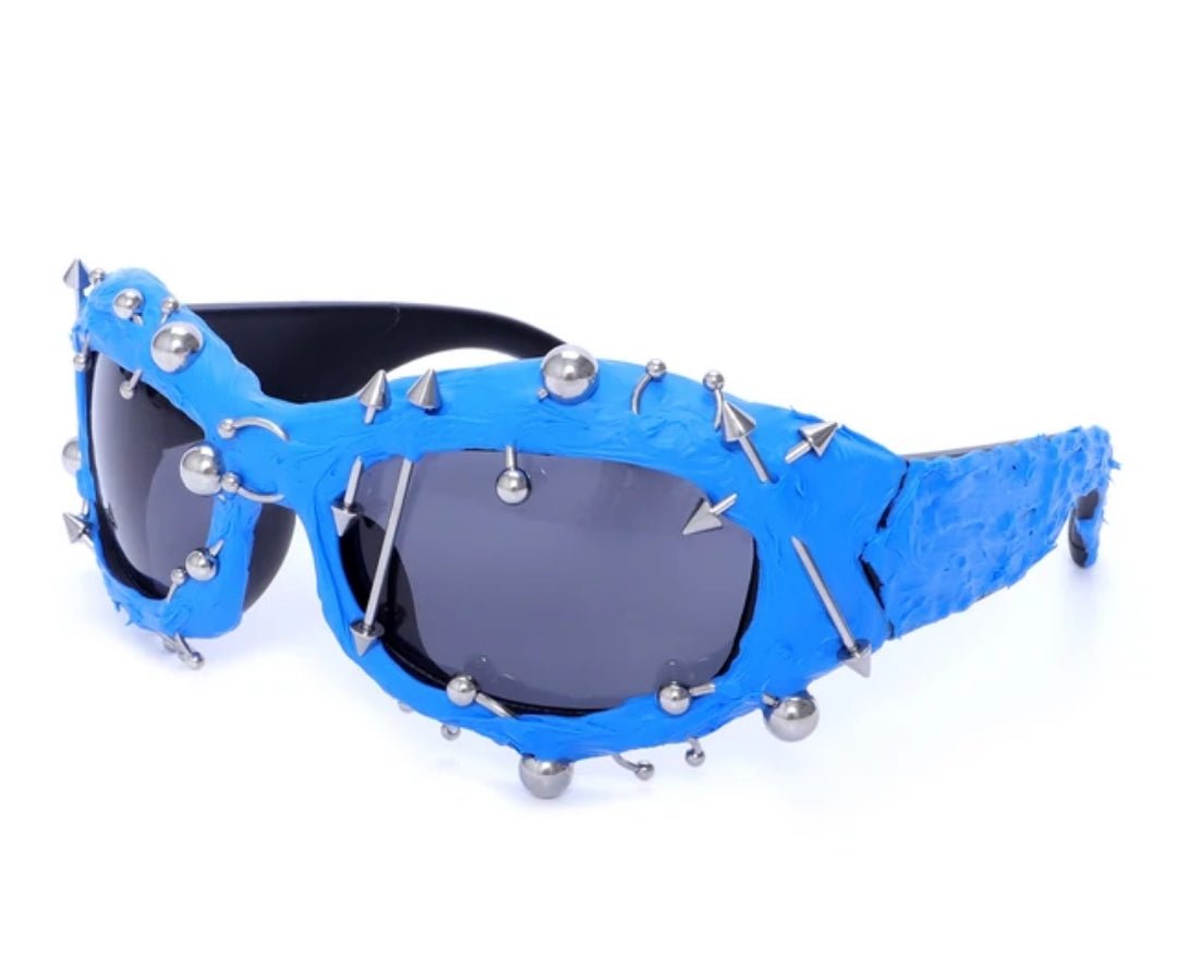 ME - YGG - 124 - MCROONS.COM