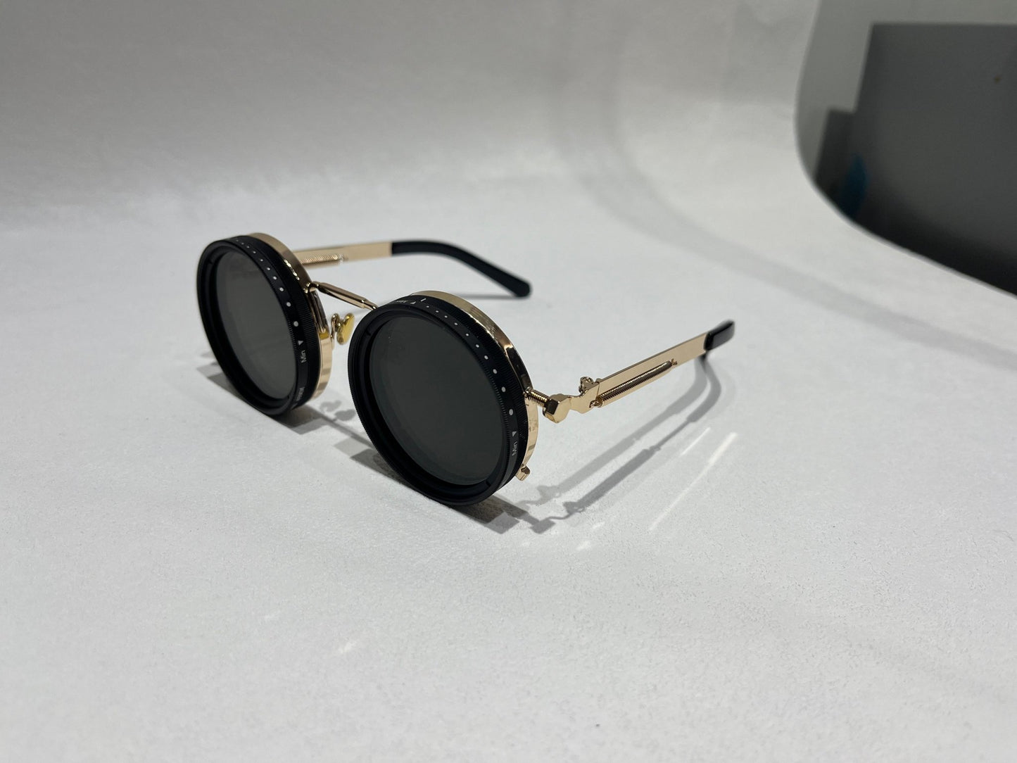 ME - ZQS - 110 - MCROONS.COM